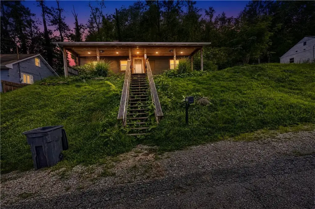 1118 Woodland Avenue , Port Vue