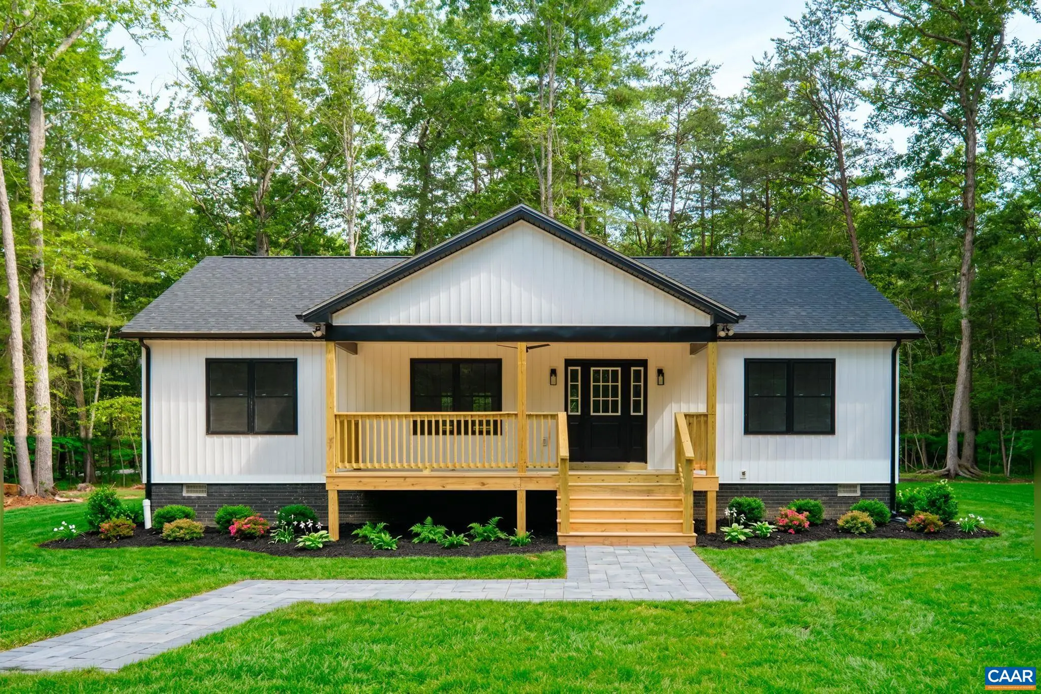 127 Forest Chapel Ln, Crimora