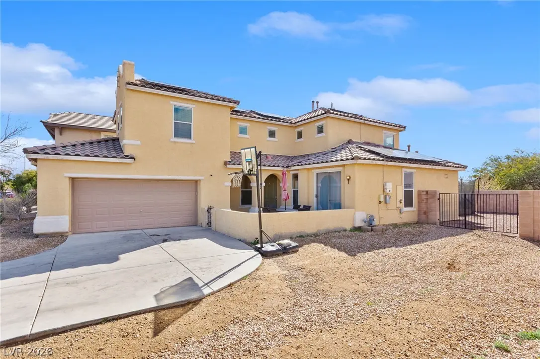 Photo of Listing #2810340
