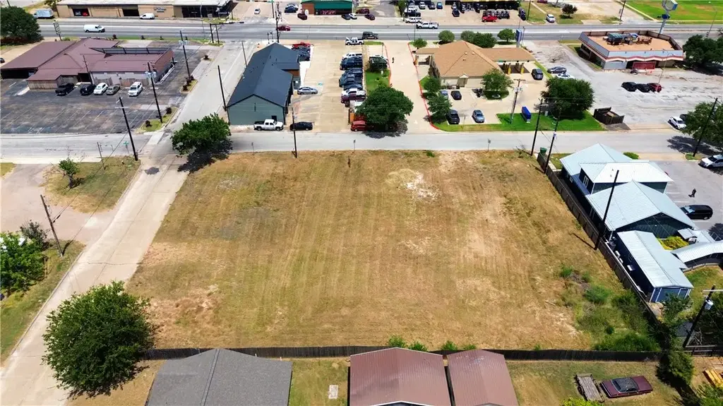2700 Maloney Avenue, Bryan
