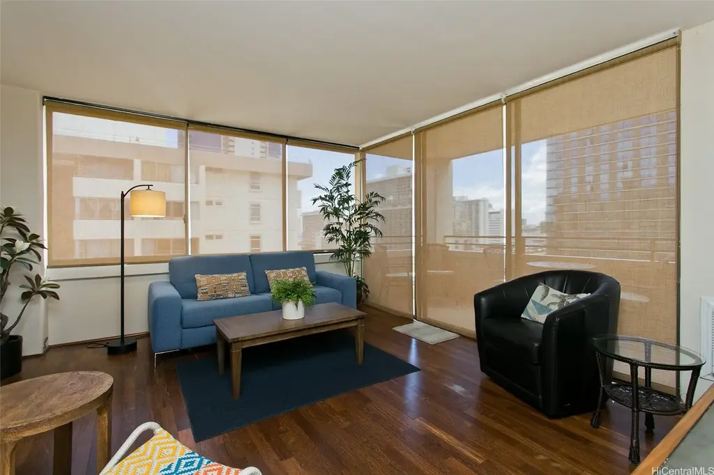 2410 Cleghorn Street # 1704, Honolulu