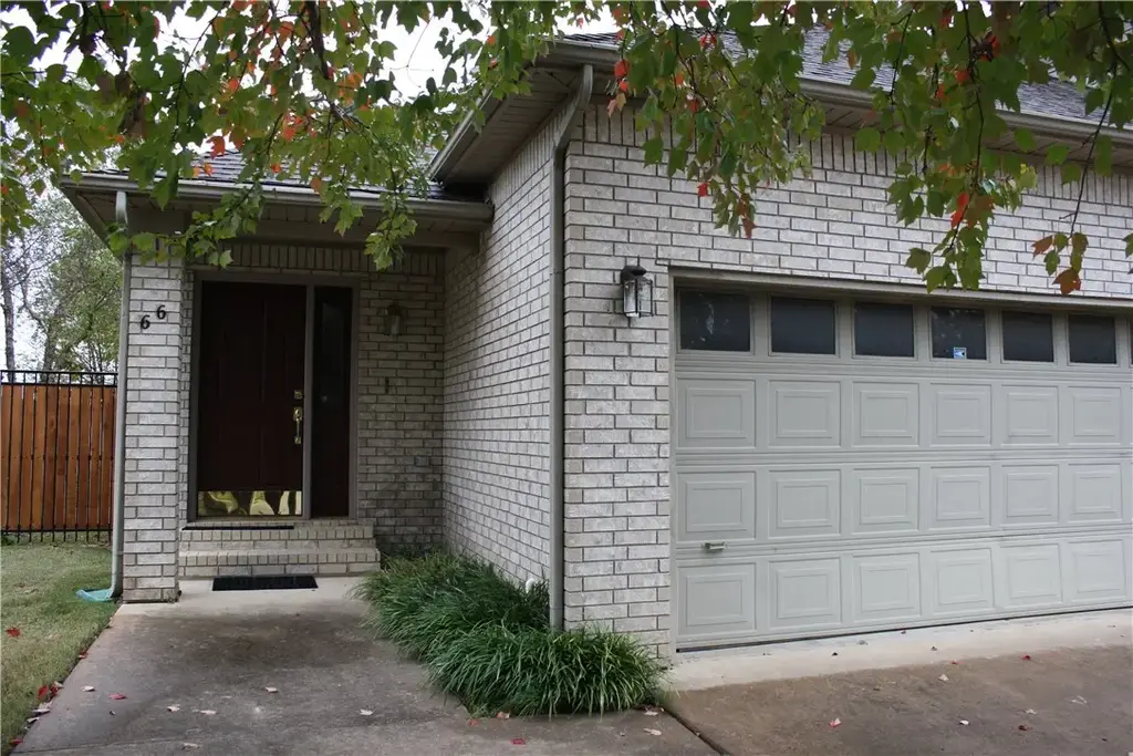 66 E Cydnee Street, Fayetteville