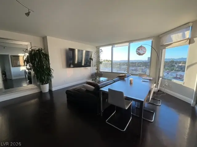 322 Karen Avenue 601, Las Vegas