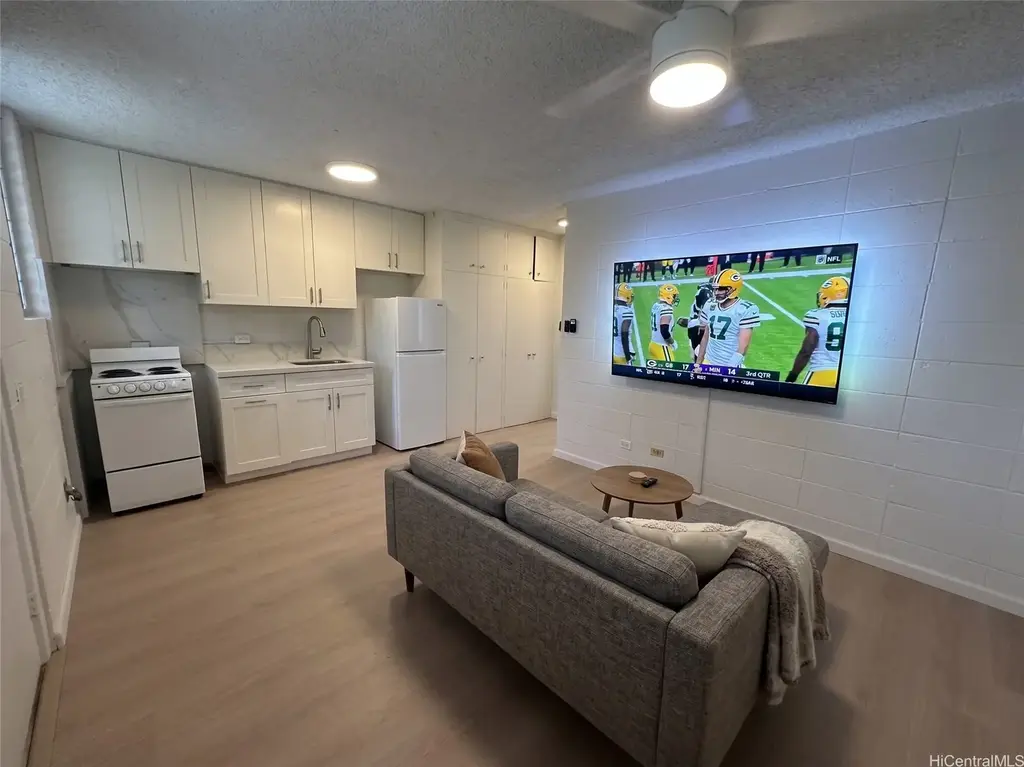 1644 Piikoi Street # 5, Honolulu
