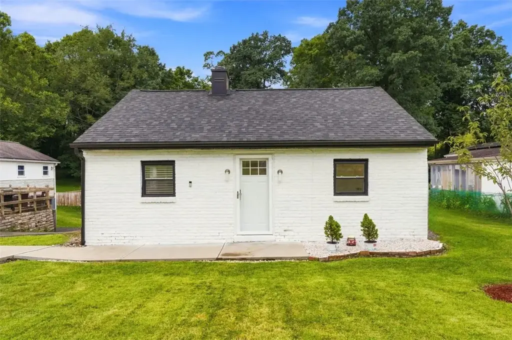 5036 Sherwood Road , Bethel Park