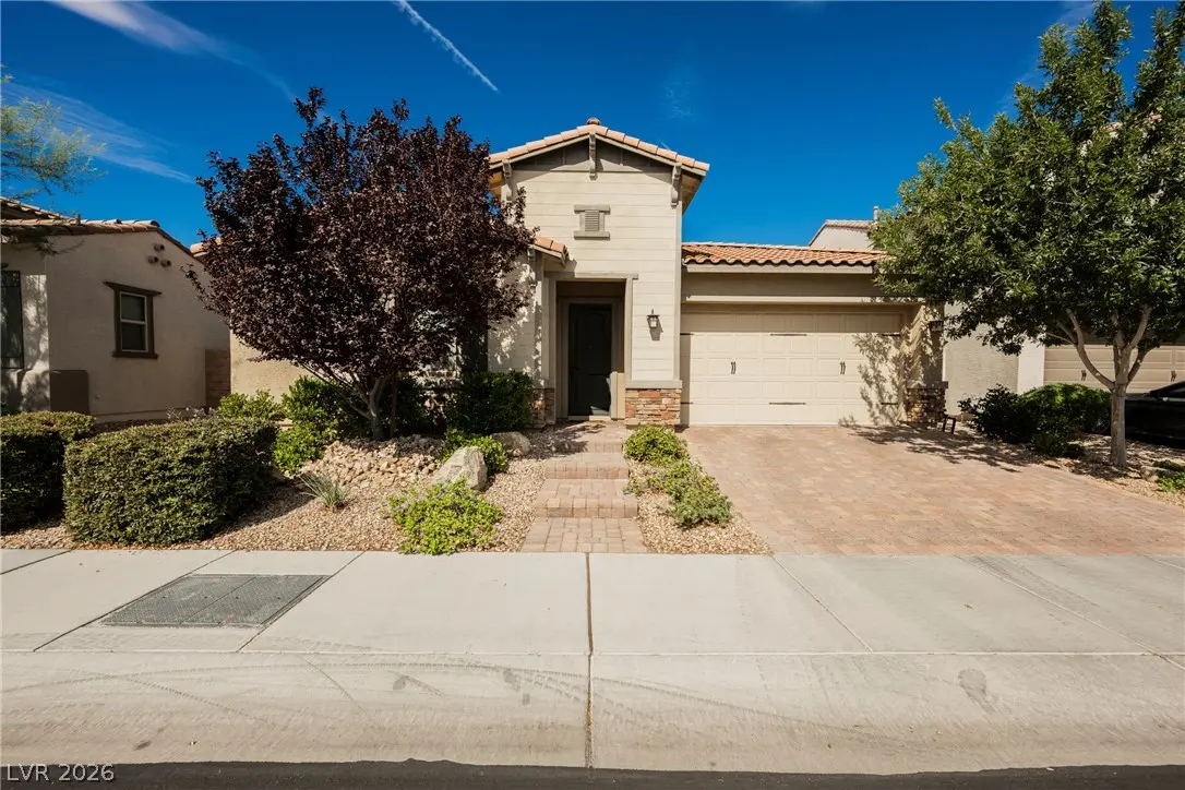 Photo of Listing #2810252
