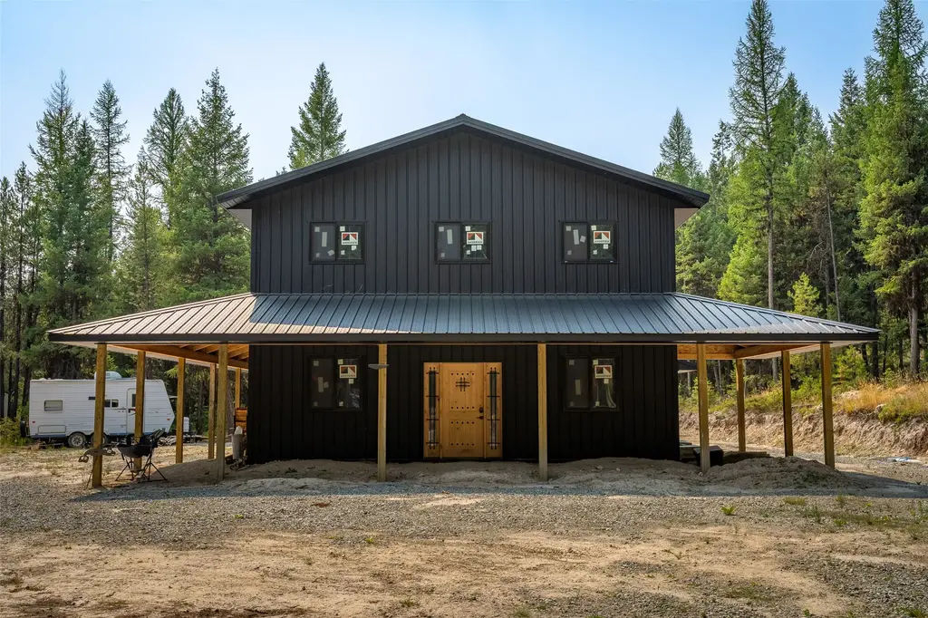9653 Us Highway 2 W, Marion