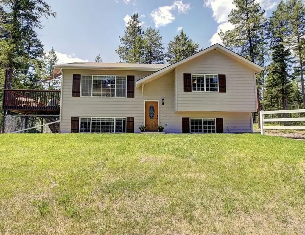 398 Deer Creek Road, Lakeside