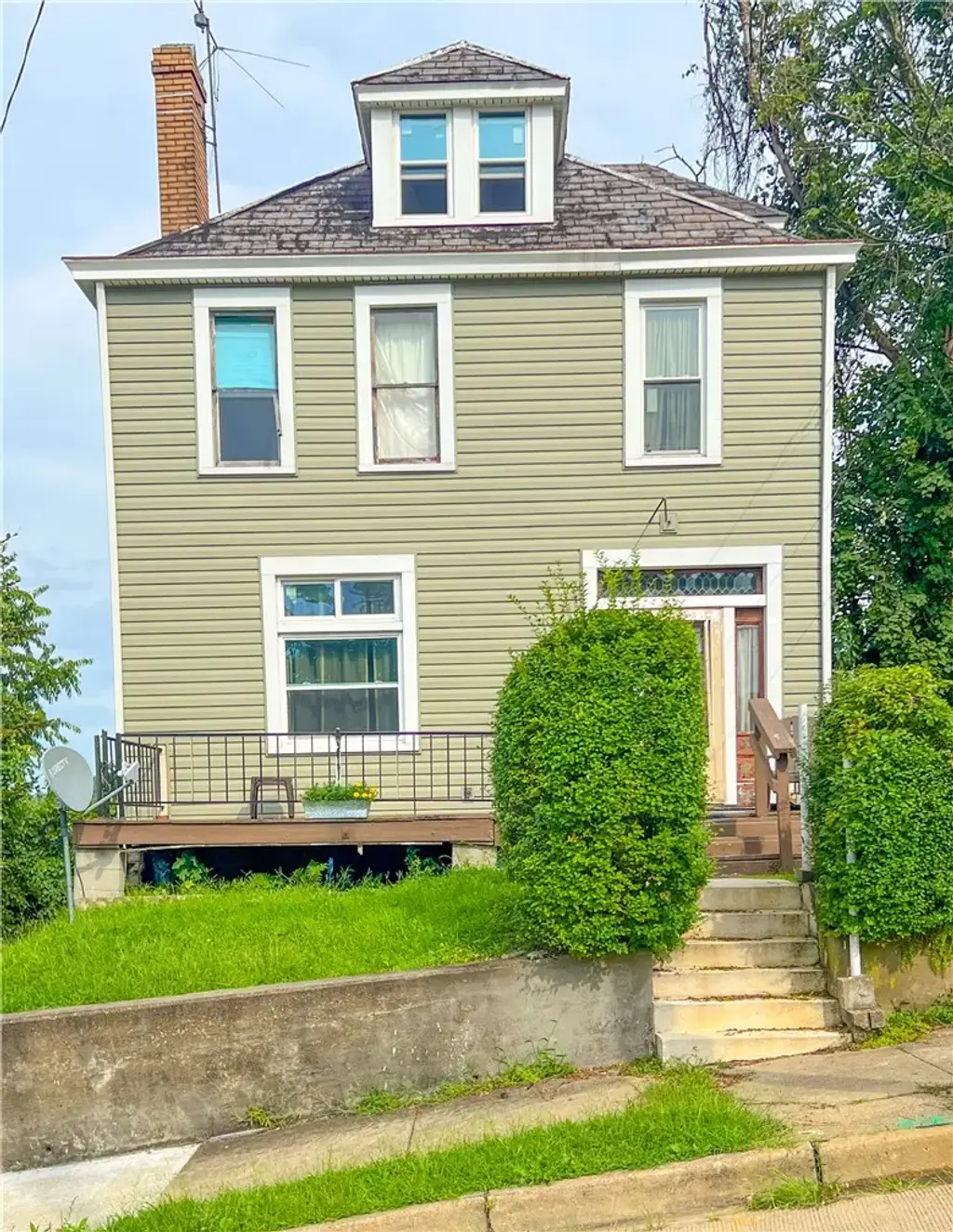 408 Oneida Street , Rostraver