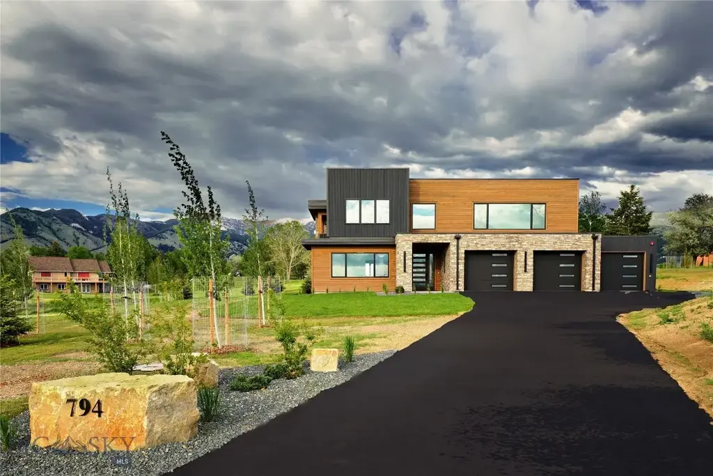 794 Naya Nuki Drive, Bozeman