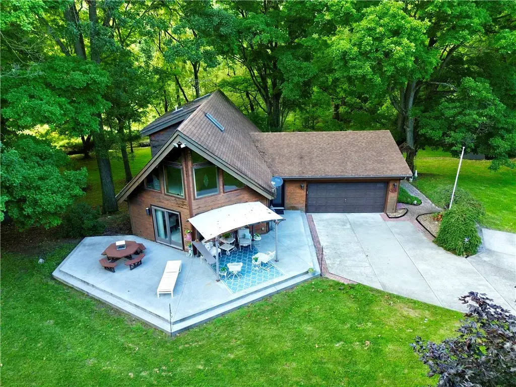 331 Fullerton Road , North Beaver