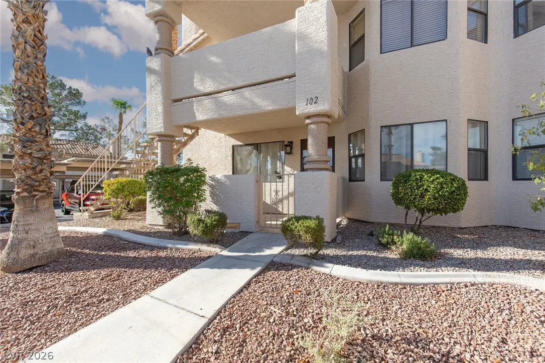 1001 Falconhead Lane 102, Las Vegas
