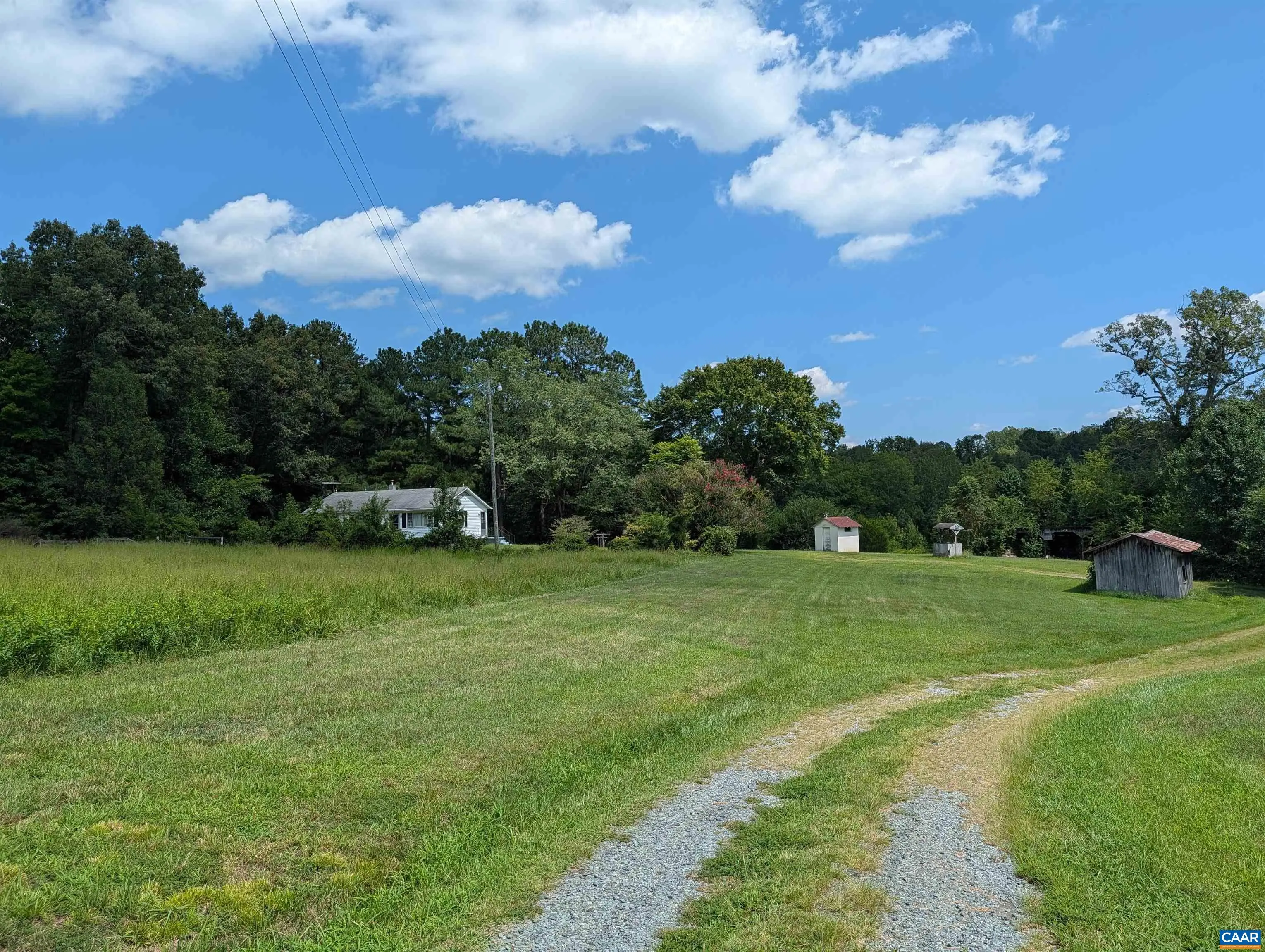 681 Franklin Ln, Palmyra