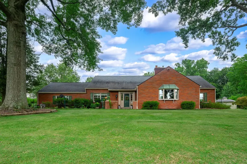 2316 Clearvue Road, Franklin Park
