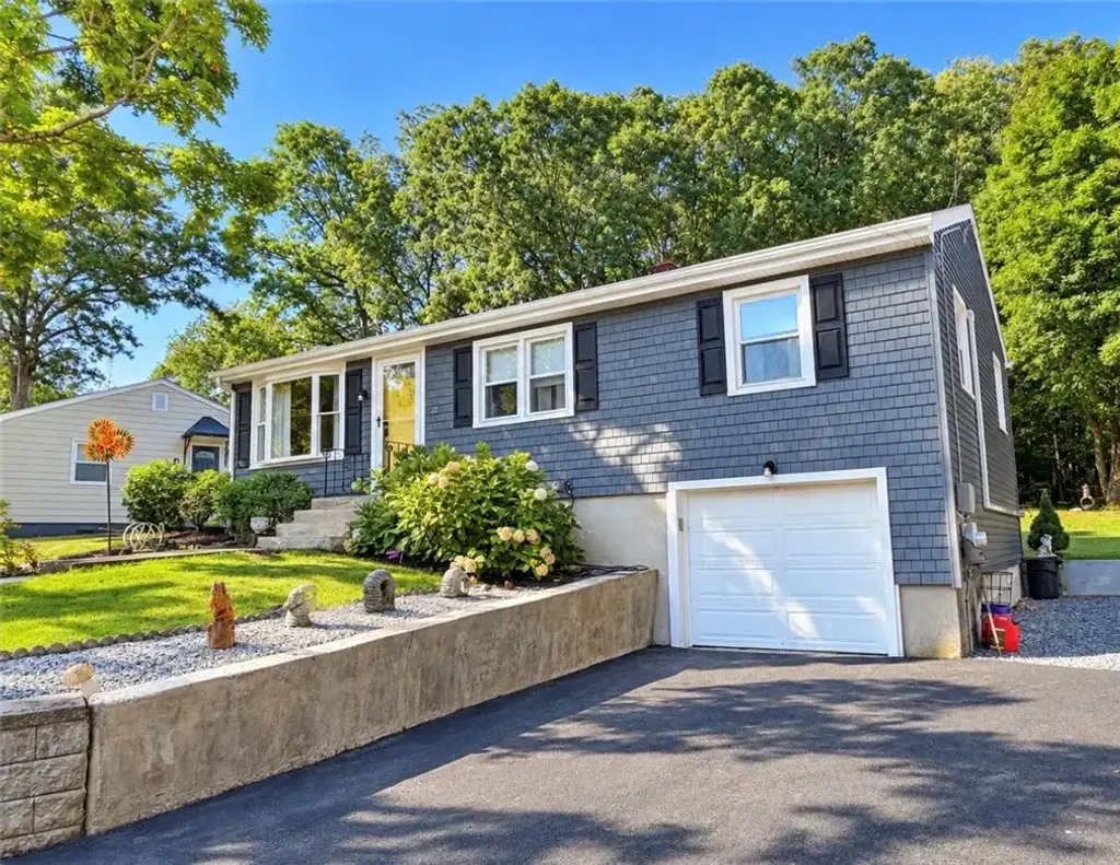 20 New York Ave, Cumberland