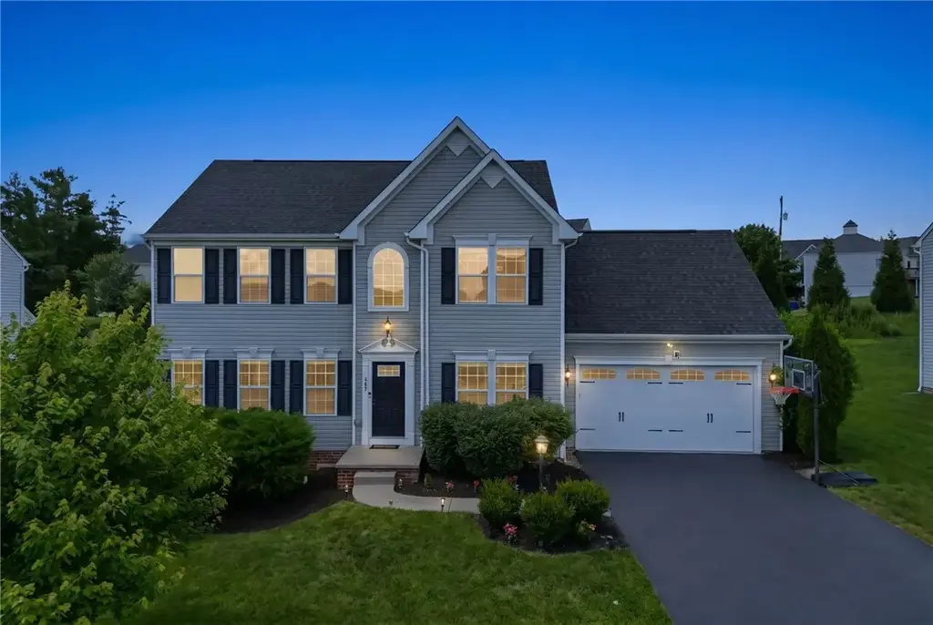 747 Packsaddle Trail , Richland