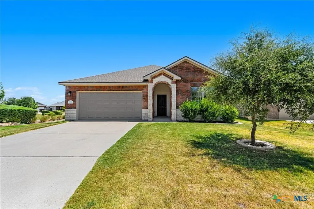 1009 Spring Terrace Loop, Temple