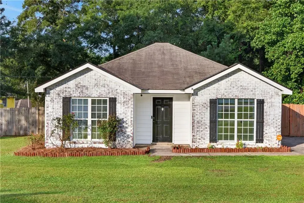 165 Lee Road 412, Phenix City