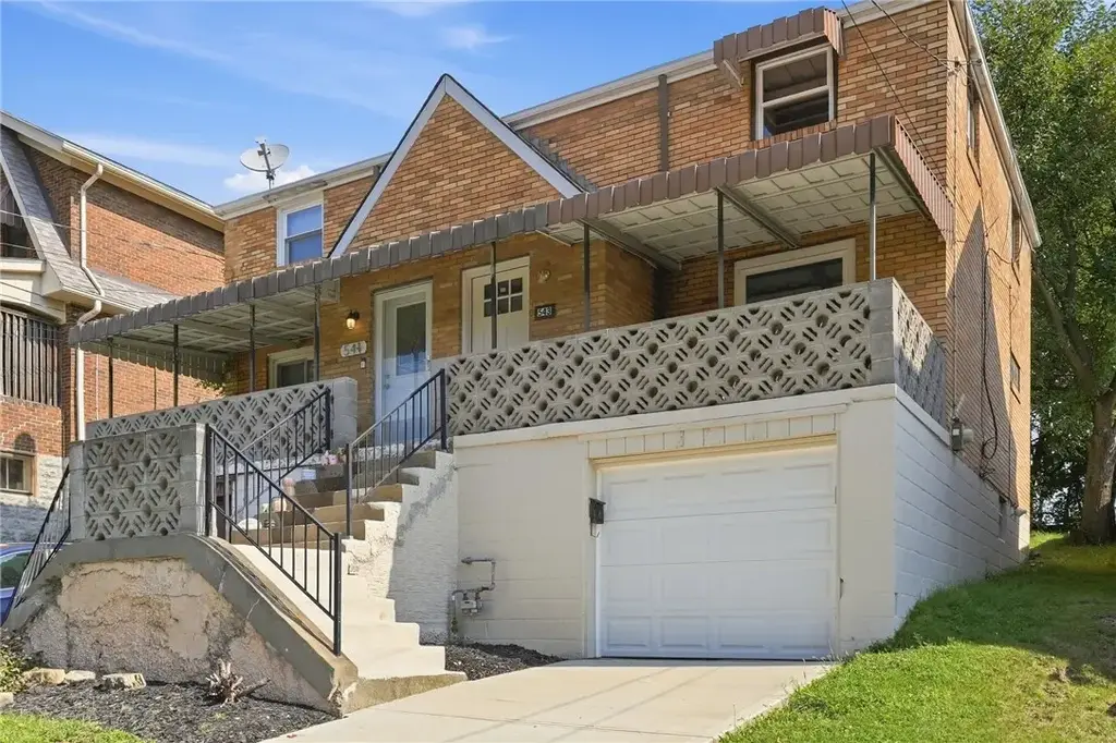 543 Fordham Avenue , Brookline