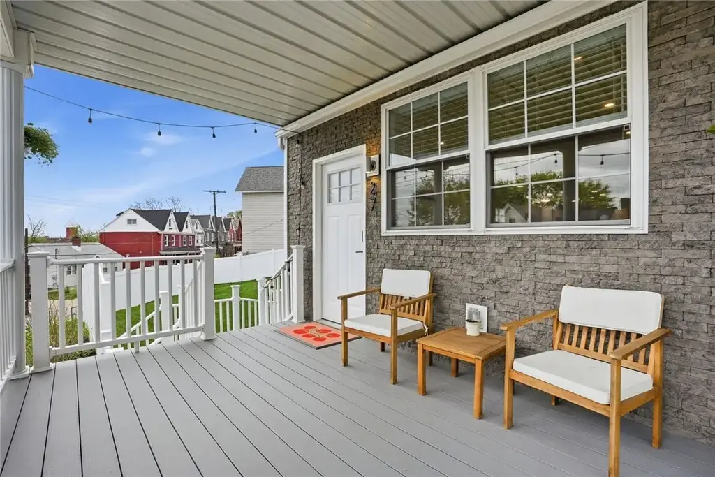 27 Natchez Street , Mt Washington