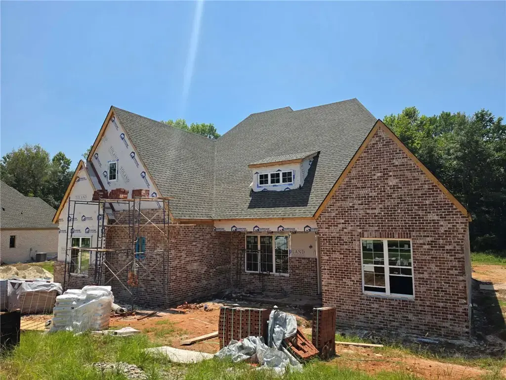 704 Bethesda Ct, Auburn