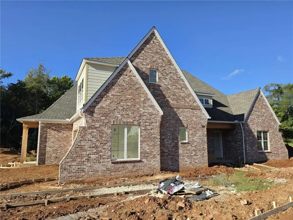 704 Bethesda Ct, Auburn