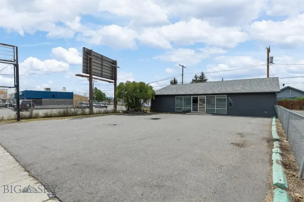 2071 Harrison, Butte