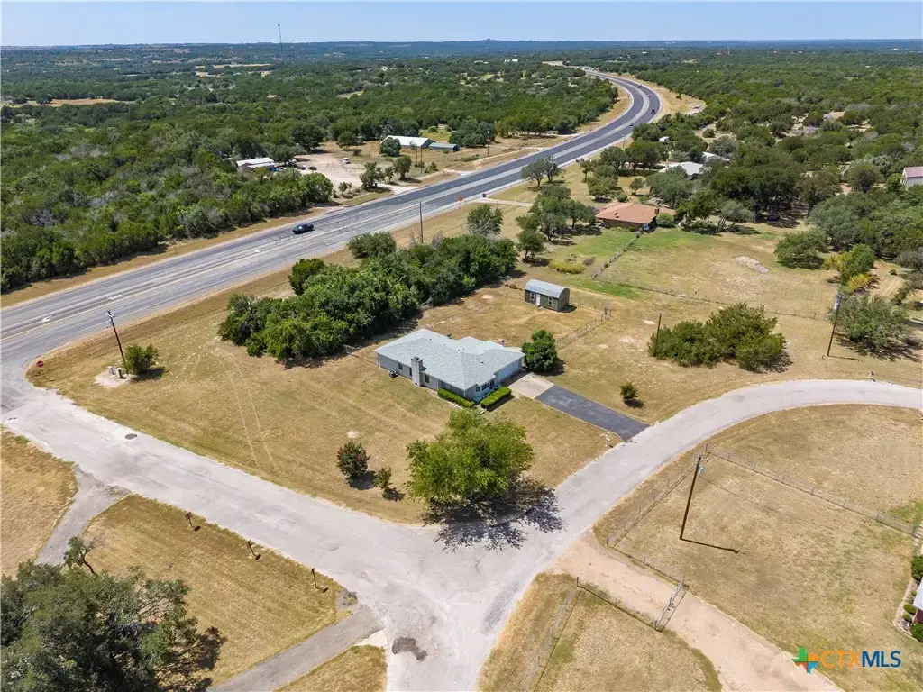 225 Cr 3080, Lampasas