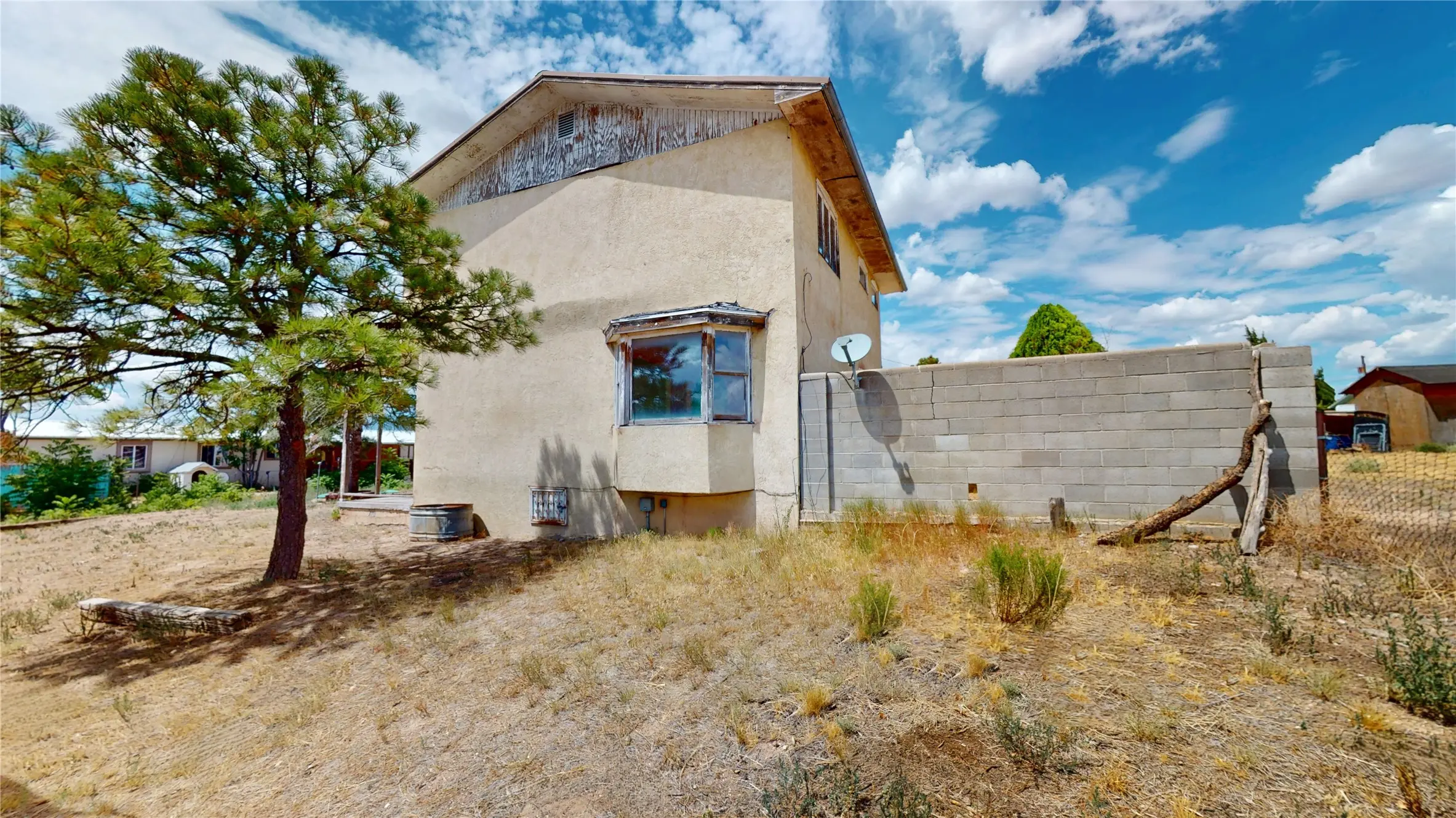 34 Emily, Santa Fe