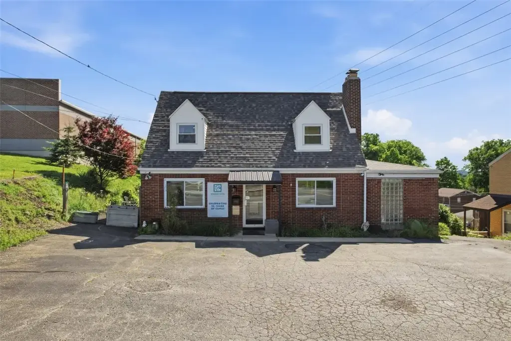 12810 Frankstown Road, Penn Hills