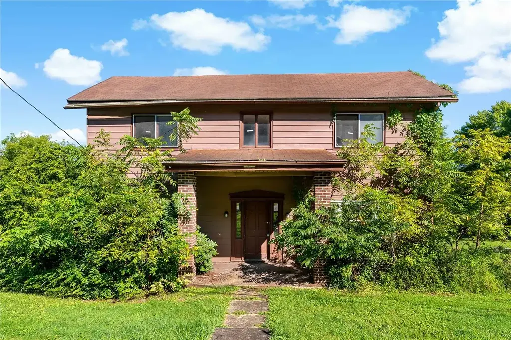 2443 Racetrack Road , New Stanton