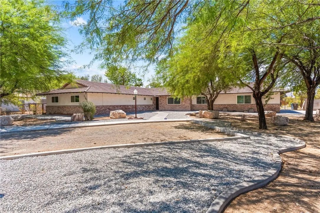 Photo of Listing #2808883