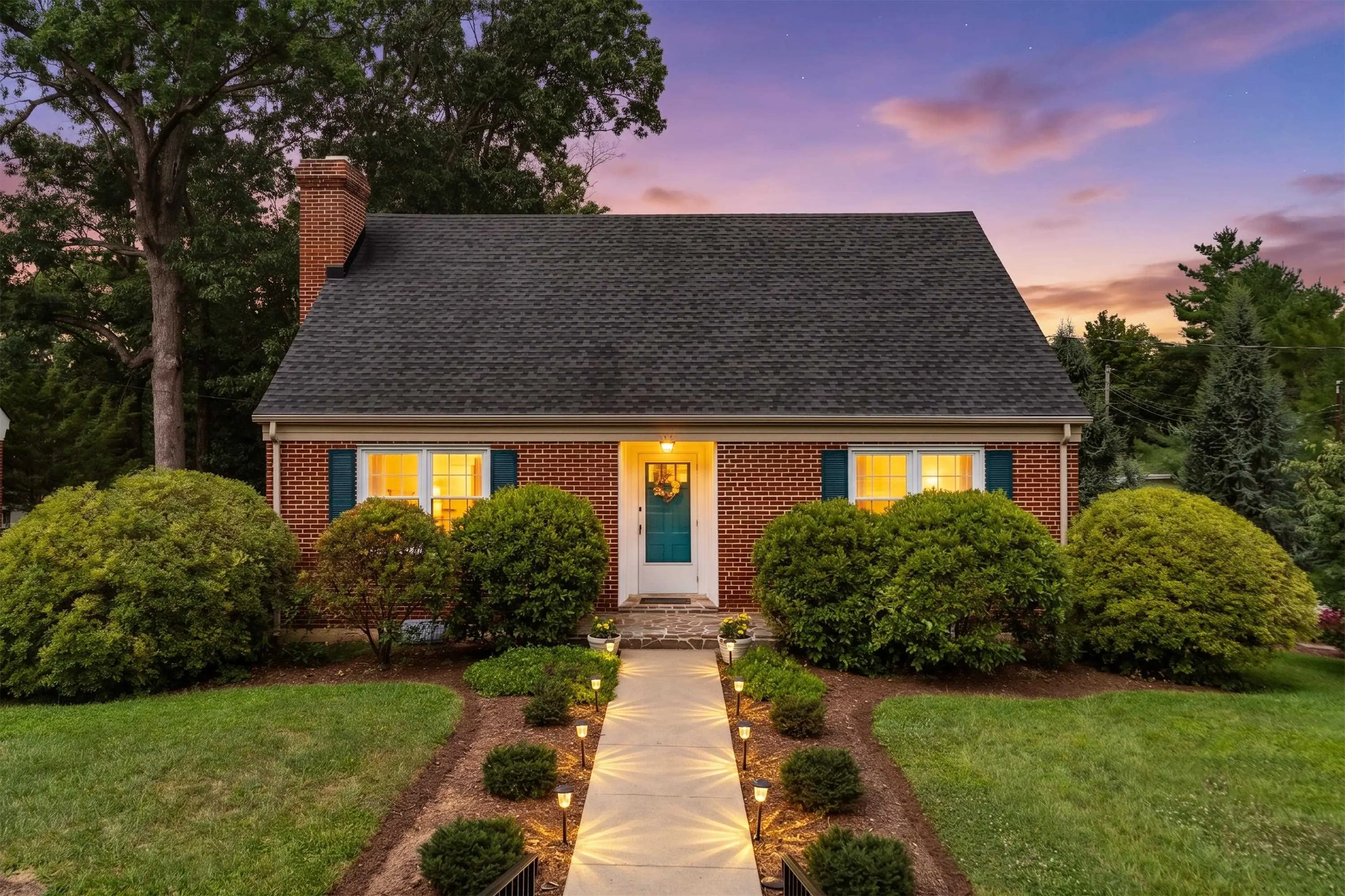 753 Hillcrest Dr, Staunton