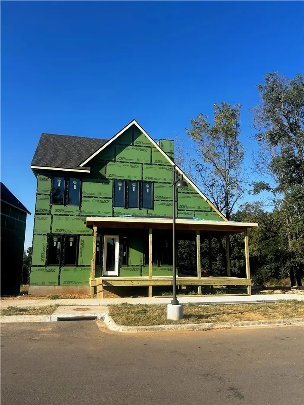 2310 W Markham, Fayetteville