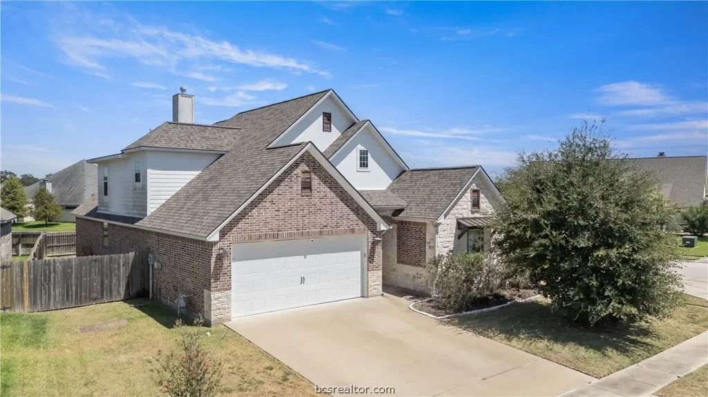 15609 Walnut Nook Court, College Station