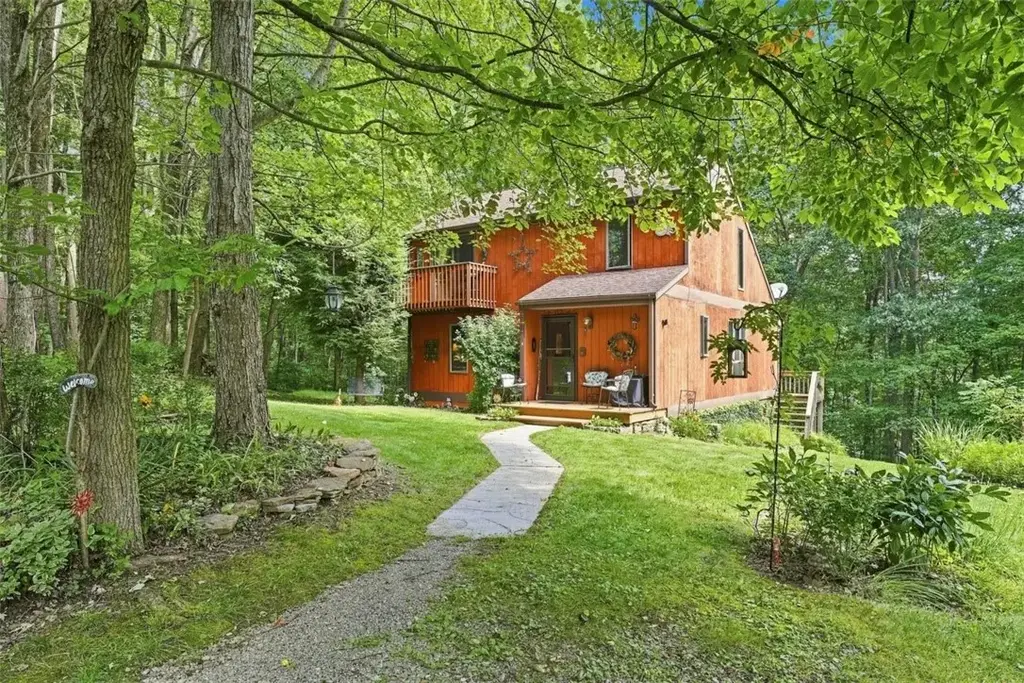 114 Firetower Road , Ligonier