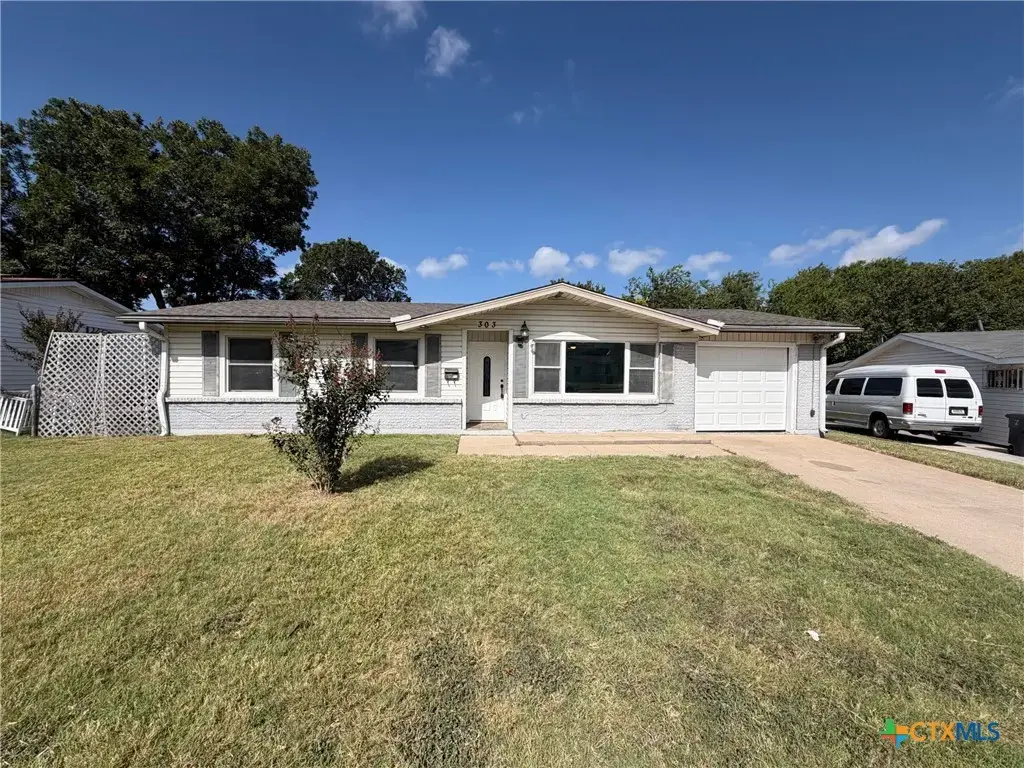 303 Currie Avenue, Killeen