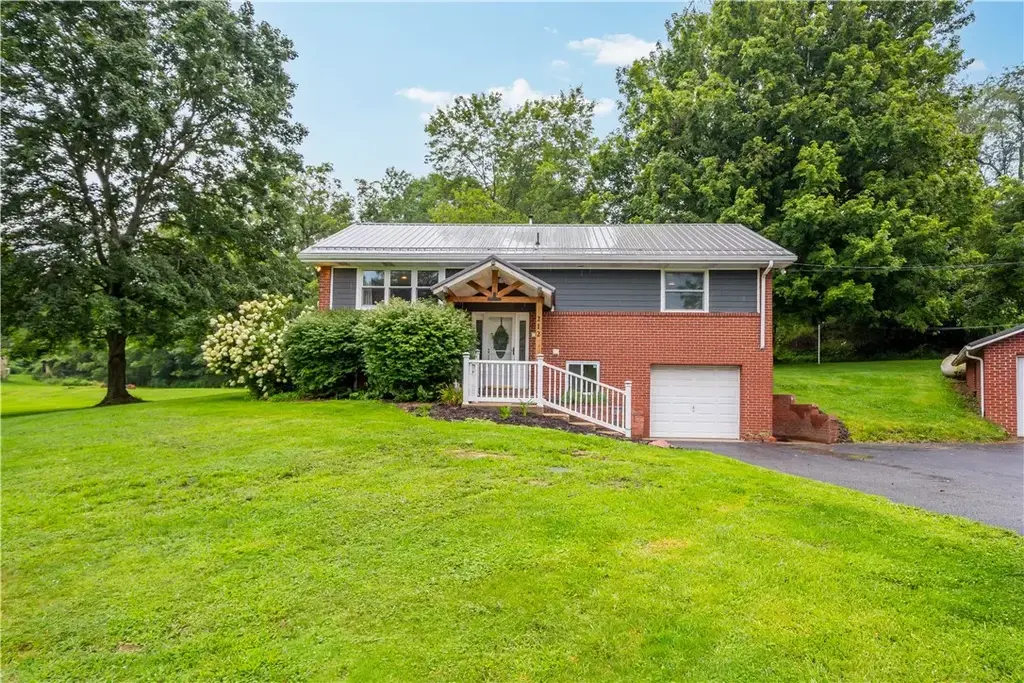 212 Brownlee Road, Somerset