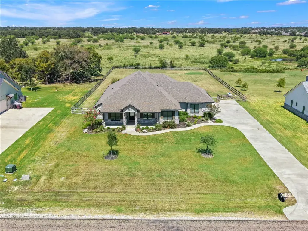5532 Millstone Drive, College Station