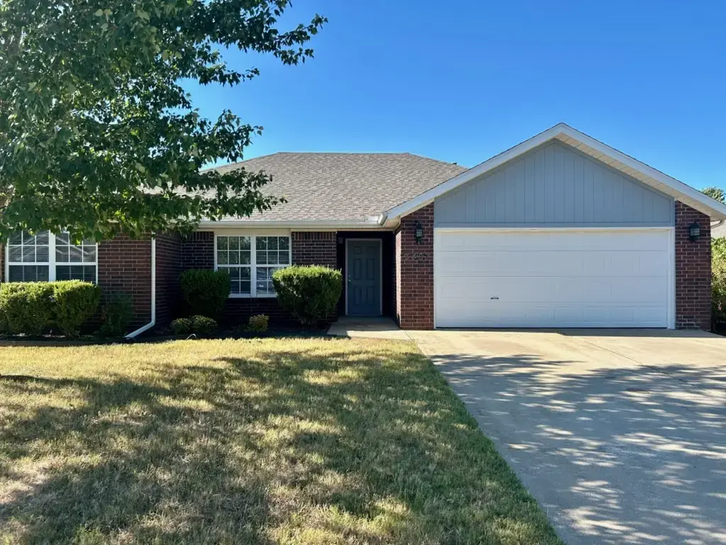 3407 Sw Carriageway Avenue, Bentonville