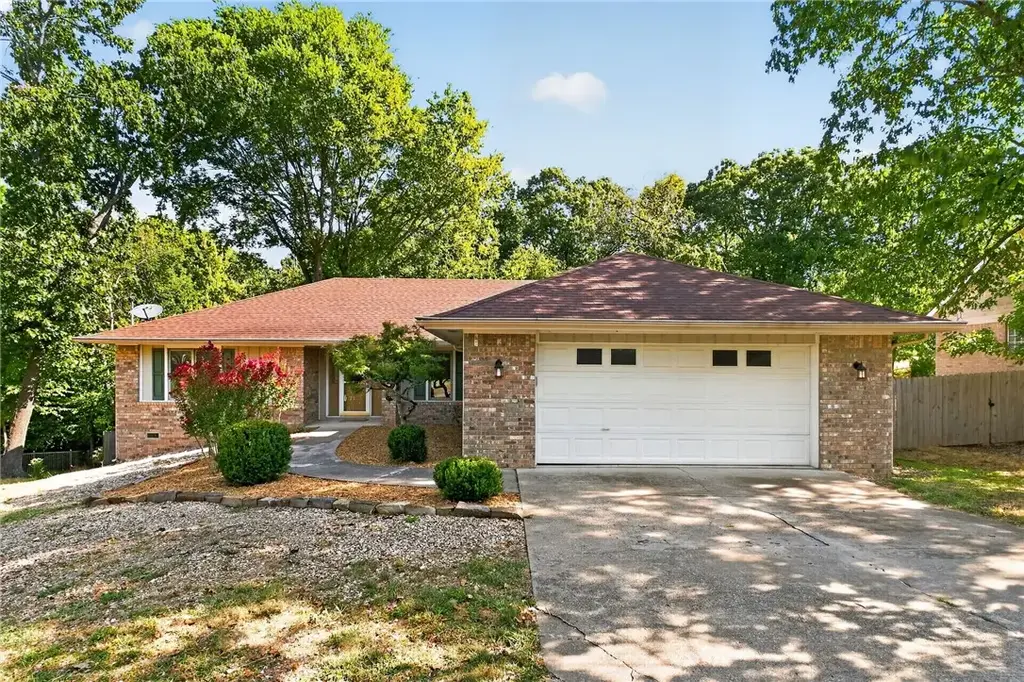 4 Dinton Circle, Bella Vista