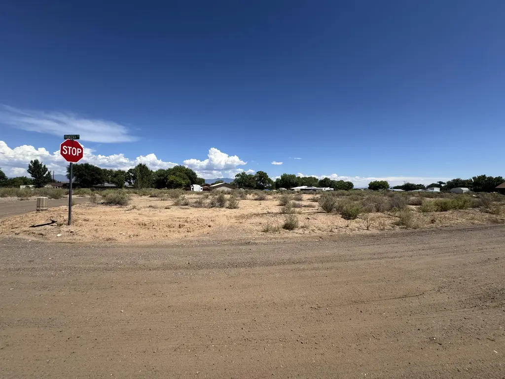 2 Francesca Court, Los Lunas