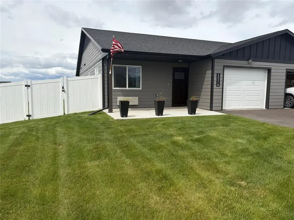 4037 Halle Court A, East Helena