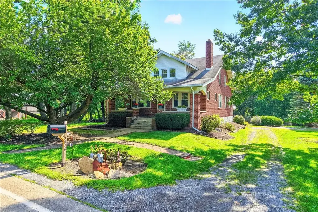 1818 Middle Road , Indiana