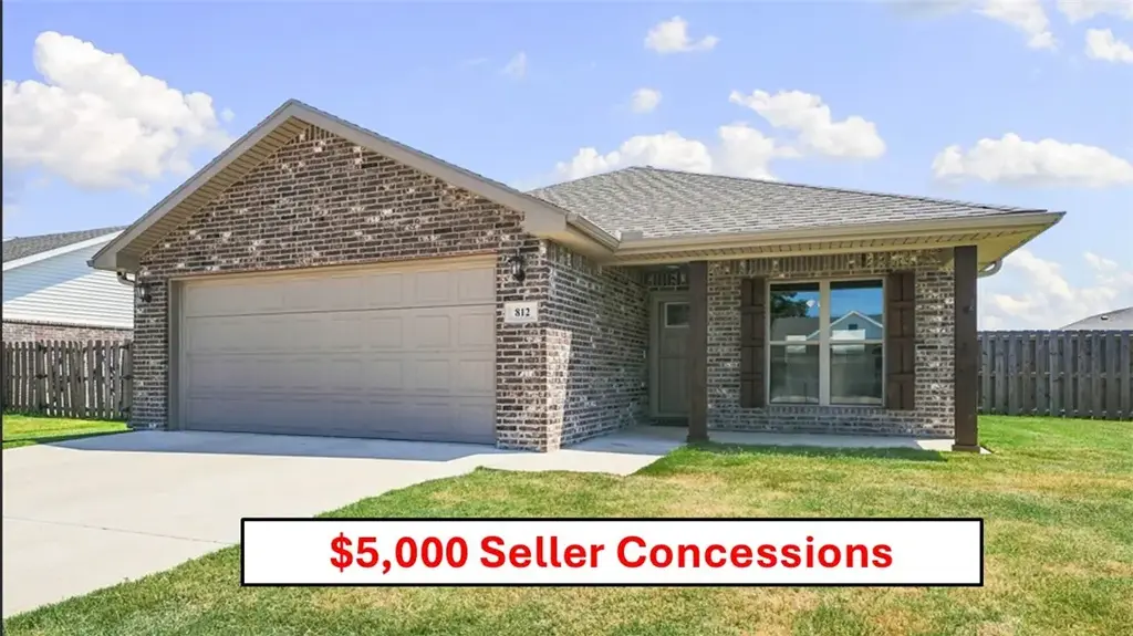 812 Robinson Street, Pea Ridge
