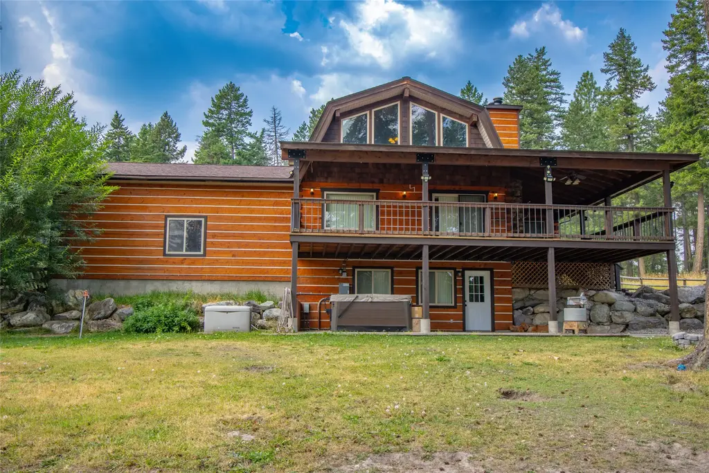 786 Lore Lake Road, Kalispell
