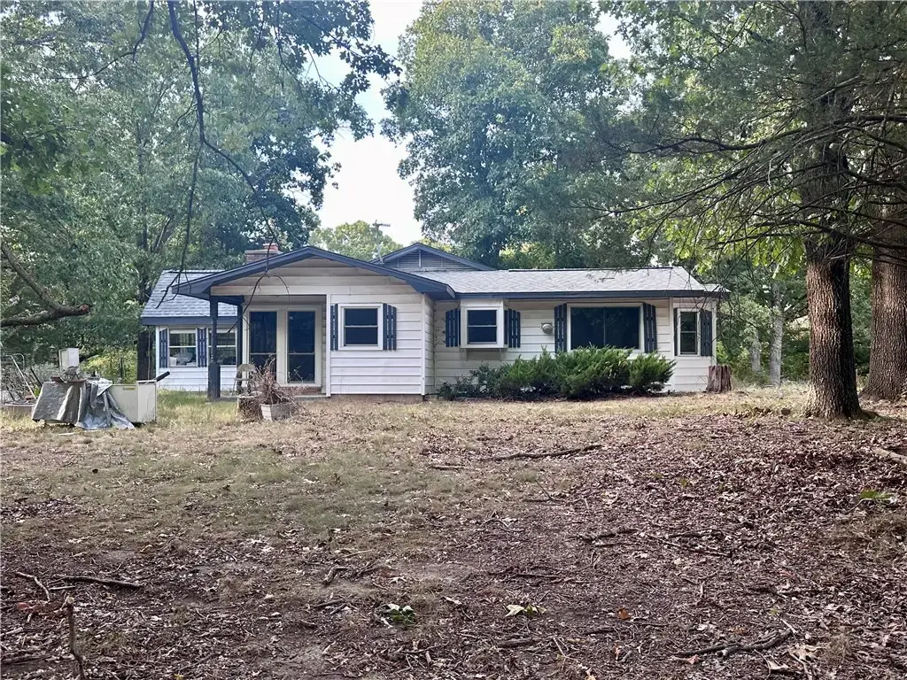 10841 W High Meadows Drive, Rogers