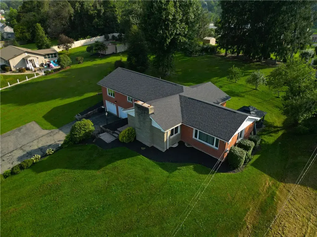 263 Hillcrest Drive, California
