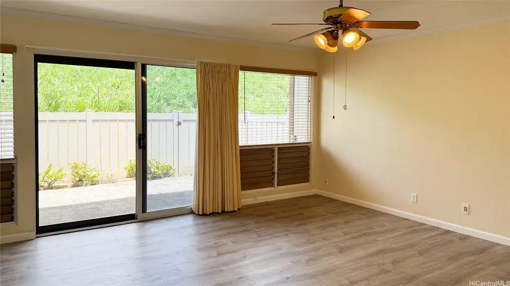 (unit #a) 98-1091 Komo Mai Drive, Aiea