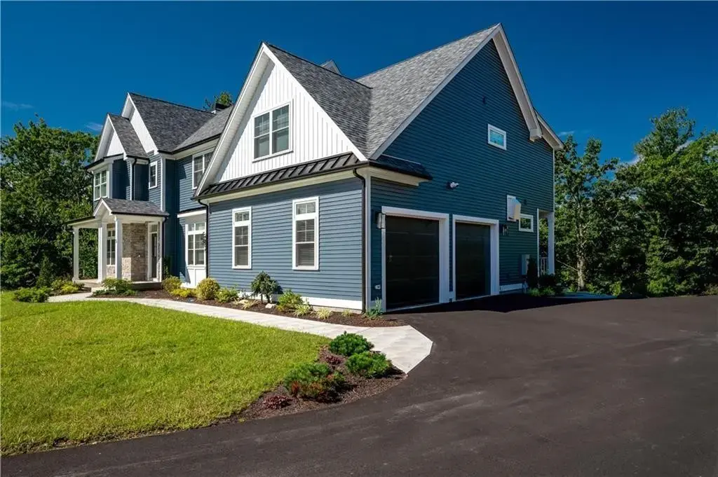 5 Lacey Ct, Smithfield